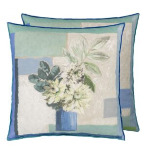 Designers Guild Celadon Vase Delft