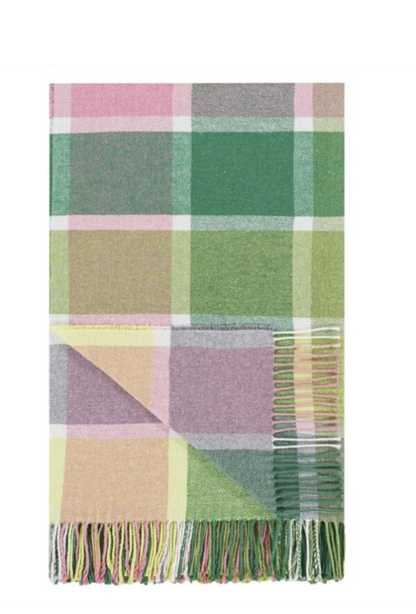 Designers Guild Bridgeport Lime Throw